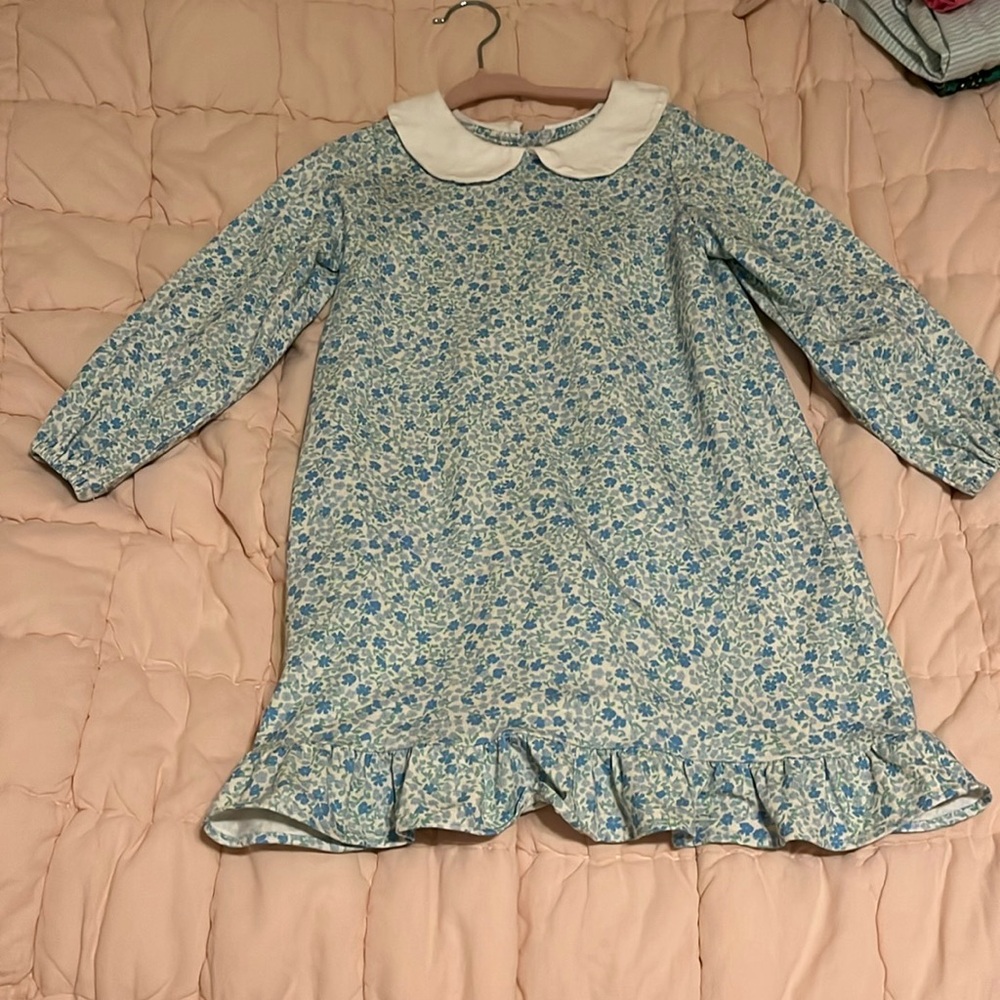 Little girls dress